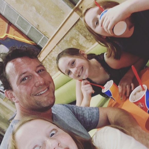 Meet your Posher, Jason - Picture 1 of 1